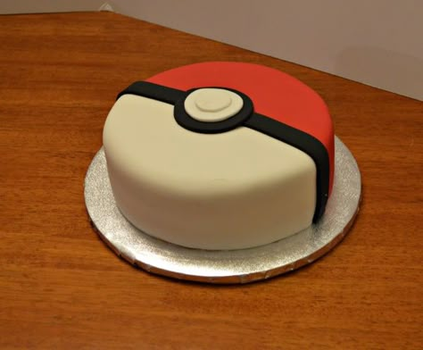 Pokemon Ball Cake – A Little of This and a Little of That Pokemon Cake Simple, Simple Pokemon Cake, Pokemon Ball Cake, Pokeball Cake, Pokémon Cake, Easy Pokemon, Pokemon Birthday Cake, Circle Cake, Ball Cake