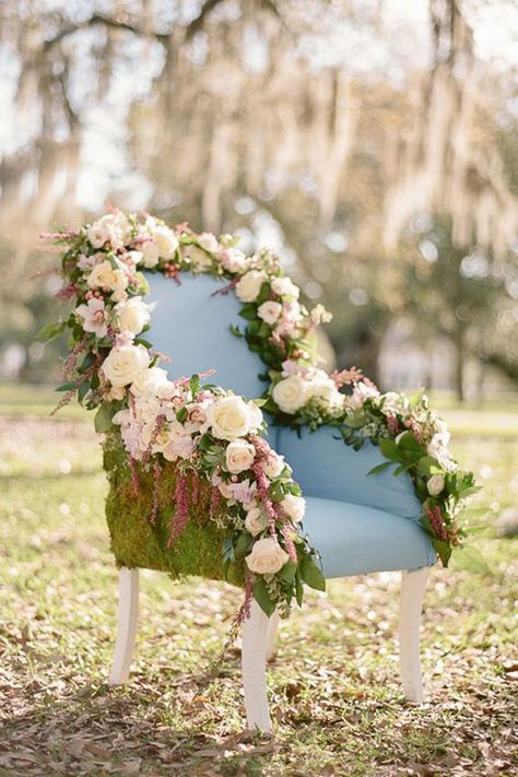 Moss Wedding Decor, Bridal Shower Chair, Moss Wedding, Outdoor Bridal Showers, Spring Bridal Shower, Vintage Bridal Shower, Unique Bridal Shower, Bridal Shower Signs, Wedding Chairs