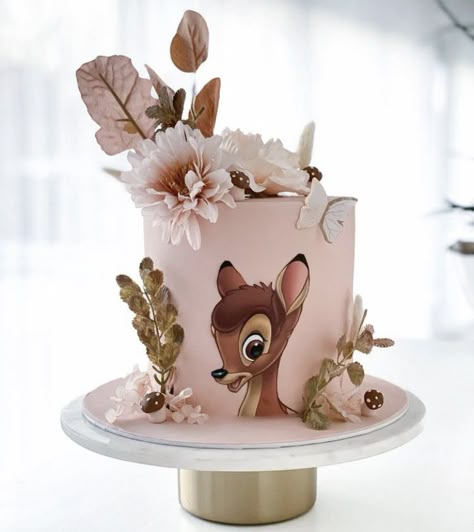 Cake Bambi, Bambi Party, Bambi Birthday, Bakery Cupcakes, Bambi Baby, Disney Cake, Fairy Garden Birthday Party, Bambi Disney, Balloon Garland Diy