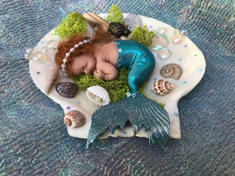 Pottery Mermaid, Kida Disney, Clay Mermaid, Polymer Clay Mermaid, Seashell Artwork, Mermaid Look, Mermaid Sculpture, Super Sculpey, Polymer Clay Miniature