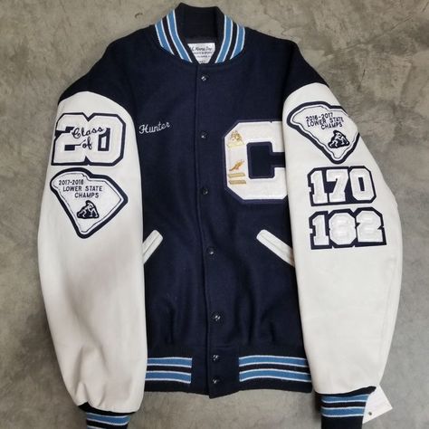 Letterman Jacket Ideas, Vintage Jacket Outfit, Senior Jackets, Varsity Jacket Outfit, Spiritual Fashion, Varsity Letterman Jackets, Tomboy Style Outfits, Jackets Men Fashion, Jacket Outfit