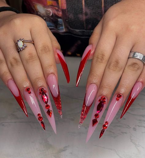 Red Stilletos Nails, Red Acrylic Nails Designs, Rose Quartz Nails, Red Acrylic Nails, Sassy Nails, The Claw, Long Acrylic Nails, Acrylic Nail Designs, Long Nails