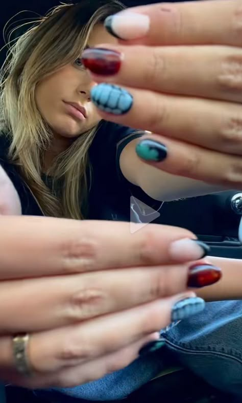 Short Nail Summer, Mismatch Nails, Cool Girl Nails, Acrylic French Manicure, Trip Nails, Mismatched Nails, Mix Match Nails, Rave Nails, Short Nail Inspo