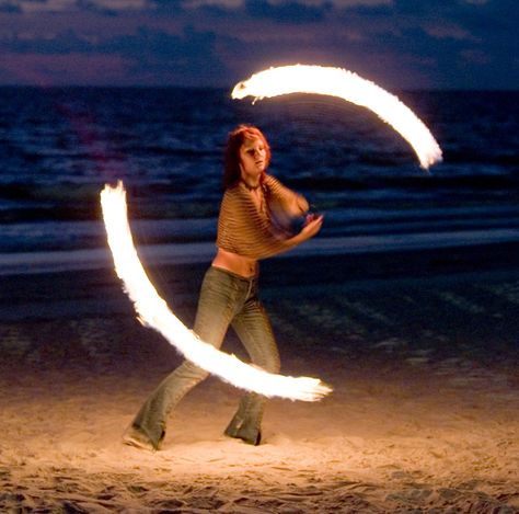 Fire poi, soo fun! Vizhen Board, Poi Dance, Fire Poi, Long Trail, Character Poses, Dream Room Inspiration, Drawing Base, Dream Room, Park Slide