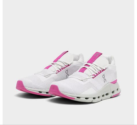 Preppy Running Shoes, Sophie Outfit, Cute Running Shoes, On Cloudnova, Cloud Shoes, On Running Shoes, Running Sneakers Women, Trendy Shoes Sneakers, Preppy Shoes