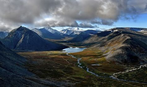 Russia’s Ural Mountains-According to an analysis from the Russian Academy of Sciences in Syktyvkar, the largest pieces found are mostly copper, while the smallest are made of tungsten and molybdenum. While the largest of these objects measure 1.18 inches, the smallest are only 1/10,000th of an inch, and many exhibit Golden Mean proportions. Their shape suggests that they are manufactured and not naturally occurring metal fragments. Out Of Place Artifacts, Ural Mountains, Mysterious Events, Unexplained Phenomena, Travel Capsule, Ancient Origins, Mountain Range, Ancient Cities, Places Around The World