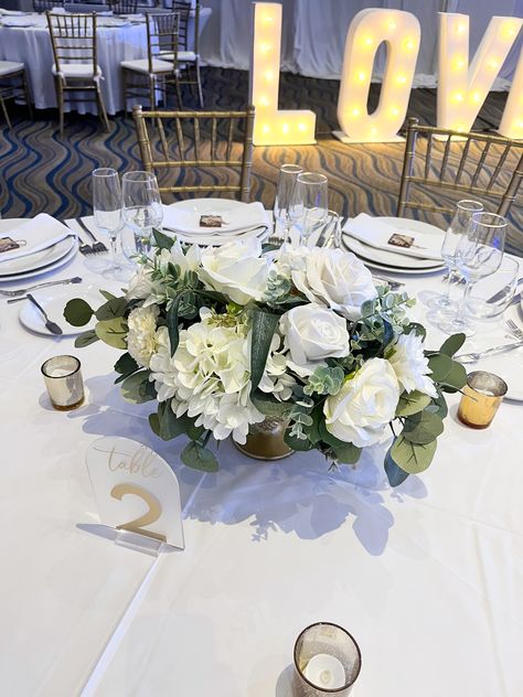 Composed by a variety of silk flowers: white roses, carnations, ranunculus, hydrangeas and eucalyptus. Silk flowers for rent weddings in Cancun Riviera Maya and Tulum Royalton Riviera Cancun wedding ballroom Royalton Riviera Cancun Wedding, Tall Gold Vases, Flowers White Roses, Riviera Cancun Wedding, Royalton Riviera Cancun, Wedding Ballroom, Riviera Cancun, Cancun Wedding, English Wedding