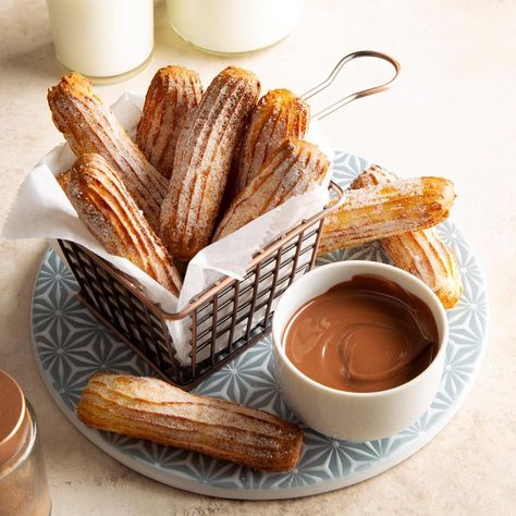 Homemade Air-Fryer Churros Air Fryer Churros, Tacos Dinner, Pizza Taco, Taco Pasta Salad, Sauce Cocktail, Homemade Churros, Churros Recipe, Taco Pasta, Taco Pizza