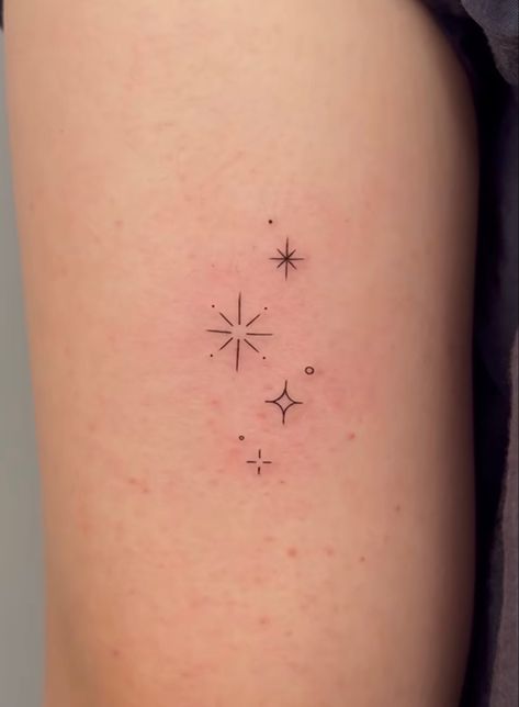 tattoos inspo, tattoo idea, spark tattos, thin lined tattoos, simple tattoos, dainty tattoos Tiny Tattoos For Family, Tattoos For Women Stars, Stars In Sky Tattoo, Star Tattoos Wrist, Bejeweled Tattoo Taylor Swift, Sparkling Tattoo, 4 Star Tattoo, Tiny Earth Tattoo, One Needle Tattoos