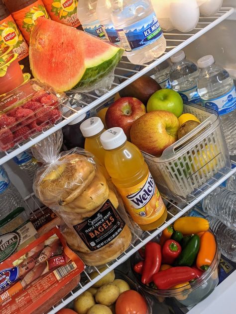 Fridge Full Of Healthy Food, Fridge Filled With Food, Food In Fridge Aesthetic, Full Refrigerator Food, Food Stuff In Fridge, Fridge Goals Snacks, Packed Fridge, Stocked Fridge Goals, Healthy Fridge Goals