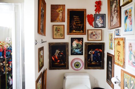 Maximalist Rental, Cool Bathrooms, Maximalist Apartment, Maximalist Bathroom, Maximalist Gallery Wall, Ikea Mirror, Apartment Tour, Painted Chairs, Wall Carpet