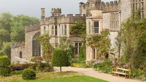 Haddon Hall 2 Haddon Hall, Peak District National Park, Chatsworth House, Most Haunted Places, Picnic Spot, Most Haunted, Peak District, Haunted Places, The Peak