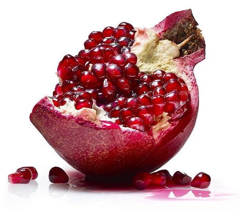 Pomegranate Pomegranate Reference, Pomegranate Pictures, Pomegranate How To Eat, Natural Form Art, Real Simple Magazine, Clean Products, Pomegranate Oil, Fruit In Season, Real Simple