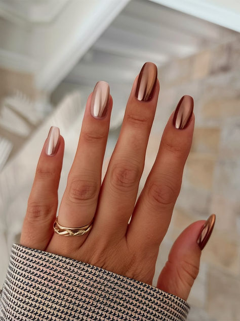 28 Nude Chrome Nails Ideas: Stylish Inspiration for Every Occasion Rose Gold Chrome Nails Short, Chrome Rose Gold Nails, Chrome And Matte Nails, Chrome Finish Nails, Metallic Almond Nails, Soft Pink Chrome Nails, Nude Nails With Chrome, Nude And Rose Gold Nails, Tan Chrome Nails