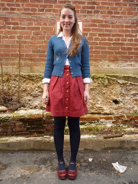 I like the skirt and shoes, but that sweater does not look right... Teacher's Outfits, Teaching Wardrobe, Accessories Idea, Smart Outfits, Teacher Outfits Fall, Clogs Outfit, Clog Style, Teacher Wardrobe, Office Wardrobe