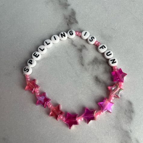 Creative Friendship Bracelet Patterns for Teens and Adults Unique Taylor Swift Bracelets, Eras Tour Bracelet Ideas Lyrics, Funny Eras Tour Bracelets, Fun Taylor Swift, Fun Lyrics, Taylor Swift Friendship Bracelet Ideas, Taylor Swift Friendship Bracelet, Eras Bracelets, Swift Bracelet