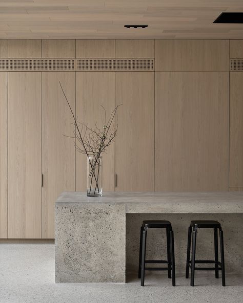 Clarendon Street House by Architecture Caisson in association with Ilija Karlusic | Australian Interior Design Awards John Pawson Interior, Australian Interior, Australian Interior Design, Interior Design Awards, House Photography, Street House, Storey Homes, Grey Walls, Residential Design