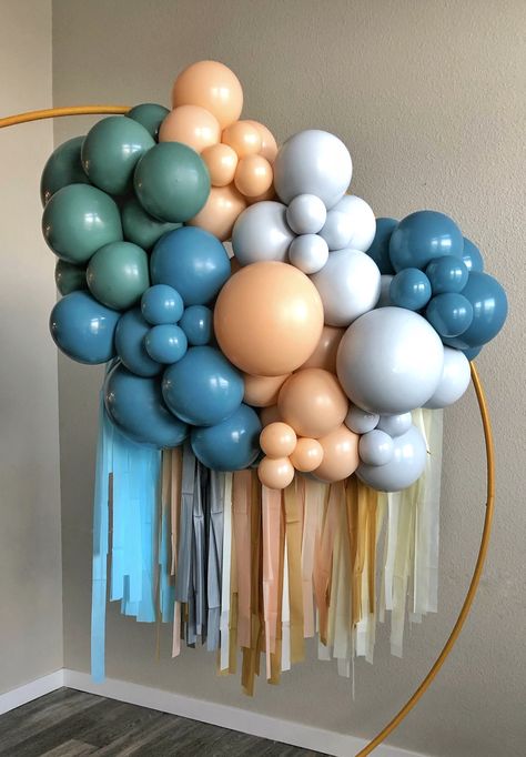 Wedding Balloon Garland, Balloons Blue, Balloons Galore, Black And Gold Balloons, Balloons Wedding, Balloon Creations, Birthday Balloon Decorations, Peach Blush, Black Balloons