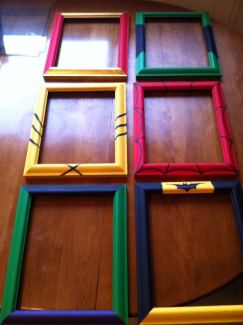 Hand painted superhero frames Diy Superhero Room Decor, Superhero Diy, Avengers Bedroom, Marvel Bedroom, Avengers Room, Marvel Room, Superhero Nursery, Superhero Crafts, Superhero Bedroom