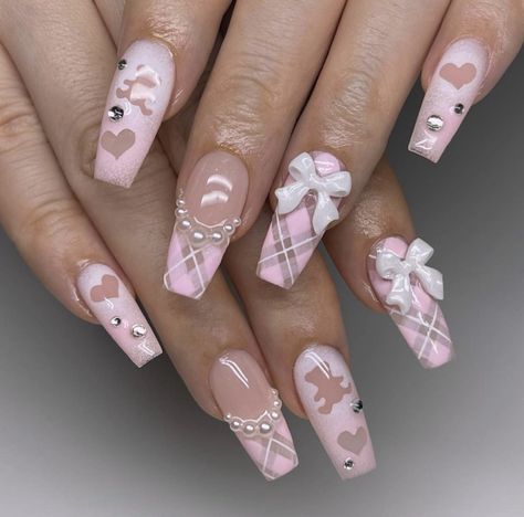 Plaid Nails, Pretty Gel Nails, Really Cute Nails, Soft Nails, Kawaii Nails, Pink Acrylic Nails, Xmas Nails, Dream Nails, Funky Nails