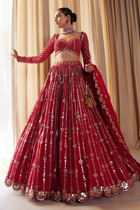 Crimson Red Lehenga, Red Lehenga Simple, Lehenga With Long Kurti, Sangeet Dresses, Crop Top Gown, Bride Wedding Outfit, Velvet Blouse Design, Lehenga Inspiration, Wedding Lengha