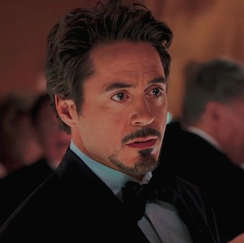 Tony Stark Profile Pic, Iron Man Pfp Aesthetic, Tony Stark Pics, Tony Stark Ironman 1, Iron Man Pp, Tony Stark Pp, Tony Stark Icons Aesthetic, Tony Stark Pictures, Marvel Pfp Aesthetic