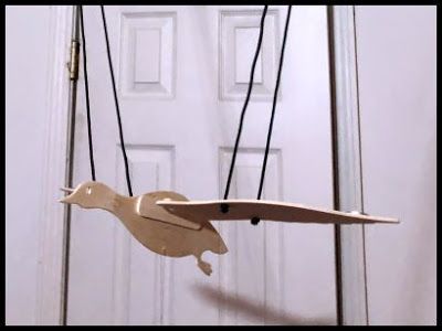 Flapping Wing Bird Mobile Scroll Saw Pattern. Flapping Bird, Birds Diy, Scrollsaw Workshop, Mechanical Projects, Bird Template, Bird Mobile, Scroll Saw Blades, Scroll Saw Patterns Free, Scroll Saw Pattern