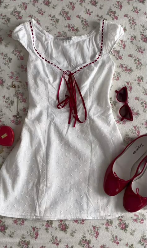 Clothes Spring 2024, Cottagecore Graduation Dress, Honeymoon Aesthetic Outfit, 2013 Girly Outfits, 50s Coquette Outfit, White Dress Red Shoes, Lizzy Grant Summer Outfits, Vintage Girly Outfits, Cupidcore Outfits