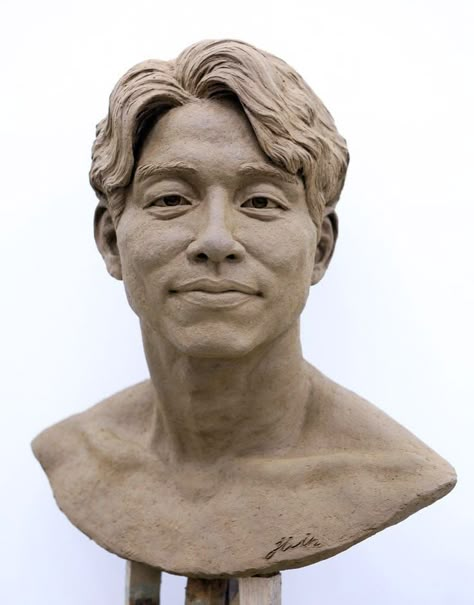 Clay Portrait Sculpture Faces, Portrait Sculpture Faces, Clay Bust Sculpture, Easy Clay Sculptures, Face Sculpture, Ceramic Sculpture Figurative, Anatomy Sculpture, Sculpture Head, Sculpture Art Clay