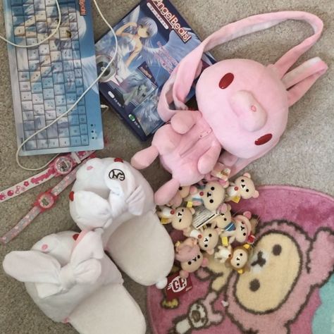 Chax Bunny, Korilakkuma Strawberry, Angel Beats Kanade, Hanyo Usagi, Kawaii Characters, Gloomy Bear, My Melody Kuromi, Yami Kawaii, My Melody