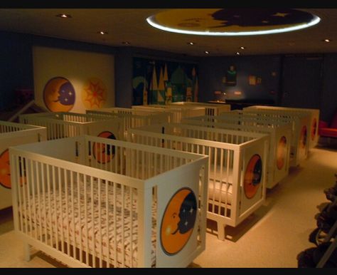 Orphanage Ideas, Toddler Daycare Rooms, Daycare Design Ideas, Daycare Room Design, Infant Room Daycare, Sleeping Room Design, Daycare Nursery, Infant Daycare, Daycare Rooms