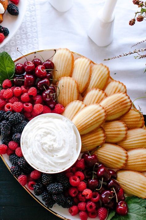 Fresh berries, whip cream and Madelines make a beautiful dessert tray. Not to mention it is super easy to put together. #bedbathbeyond #sponsored #Ad Dessert Platter, Whiter Teeth, Party Food Platters, Whip Cream, Dessert Tray, Party Platters, Beautiful Desserts, Snacks Für Party, Fruit Platter