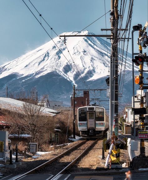 Mt Fuji Japan, Beauty Of Japan, Japan Railway, Fuji Japan, Wish Board, Pokemon Regions, Yamanashi, Speed Painting, Mt Fuji