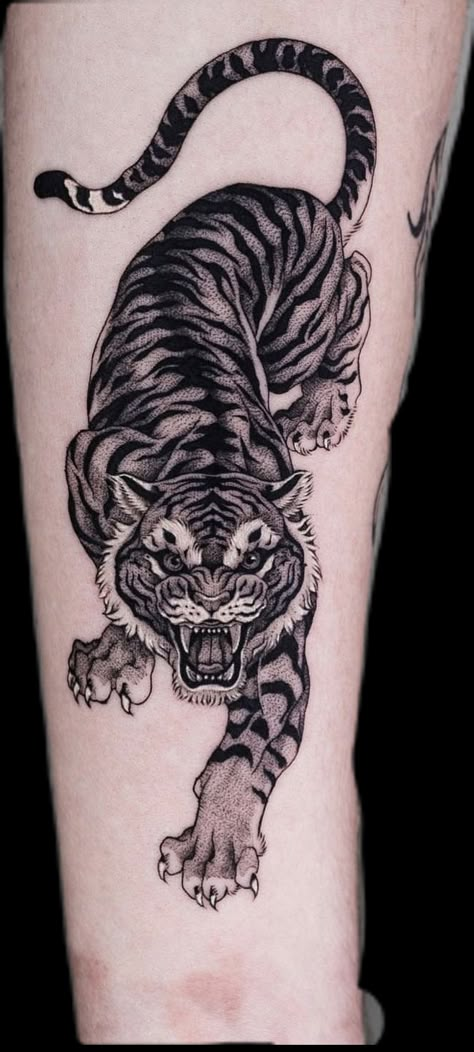 Big Cat Sleeve Tattoo, Vietnamese Tiger Tattoo, Sumatran Tiger Tattoo, Japanese Lion Dog Tattoo, Large Tiger Tattoo, Japanese Tiger Back Tattoo, Jaguar Tattoo Men, Lion And Tiger Tattoo, Crouching Tiger Tattoo