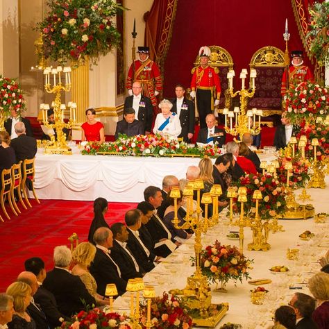 Royal Lodge Windsor, Dinner Board, Royal Lodge, State Dinner, Royal Party, Marie Chantal, Prince Charles And Camilla, Gold Color Palettes, Gold Curtains