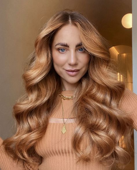 Honey Copper Hair, Classic Amy, Caramel Hair Color, Burnt Butter, Copper Hair Dark, Hair 90s, Long Hair Waves, Healthy Hair Routine, Eyes Nails