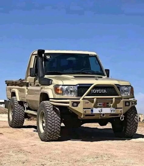 #toyota #land #cruiser #4x4 #offroad Land Cruiser 4x4, Fj40 Landcruiser, Dream Cars Bmw, Motorcross Bike, Cool Car Accessories, Biker Love, Toyota 4, Toyota Trucks, Car Projects