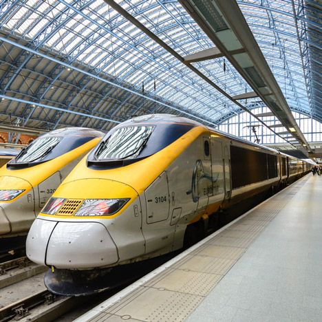 Eurostar trains at St Pancras station in London. Taking the train to Paris from London and beyond. Eurostar Train, St Pancras Station, Paris Metro, St Pancras, Train Tickets, London Love, Railway Station, Train Travel, London England