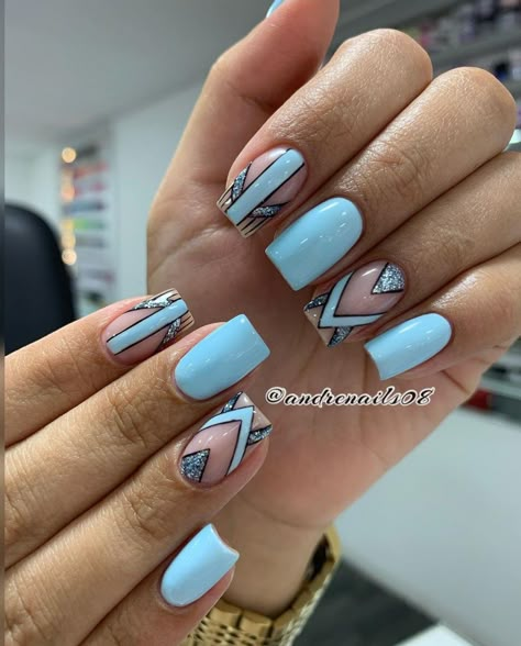 Spring Geometric Nails, Chic Nail Designs, Wow Nails, Sassy Nails, Cute Nail Art Designs, Geometric Nail, Pretty Nail Designs, Pretty Nail Art Designs, Nail Art Designs Videos