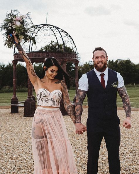 All Posts • Instagram Tatted Bride, Rock N Roll Bride Magazine, Edgy Wedding, Good Day To You, Brides With Tattoos, Bridal Theme, Day Club, Amazing Wedding Photography, Rock N Roll Bride