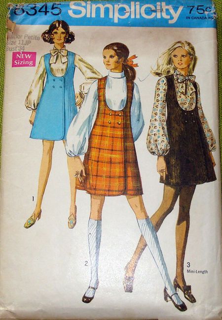 Simplicity Patterns Vintage, Double Breasted Dress, Rolled Collar, Blouse Pattern Sewing, Simplicity Sewing Patterns, Fashion Sewing Pattern, Sewing Pattern Sizes, Simplicity Patterns, 60s Fashion