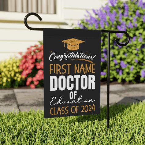 Pharmd Student, Pharmd Graduation Party, School Graduation Decorations, Graduation Pharmacy, Pharmacy School Graduation Party, Pharmacy School Graduation, Pharmacy Week, Pharmacy Graduation, Med School Graduation