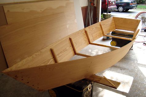 Pallet Deck Diy, Wooden Boat Kits, Wood Boat Plans, Plywood Boat Plans, Plywood Boat, Make A Boat, Duck Boat, Build Inspiration, Build Your Own Boat