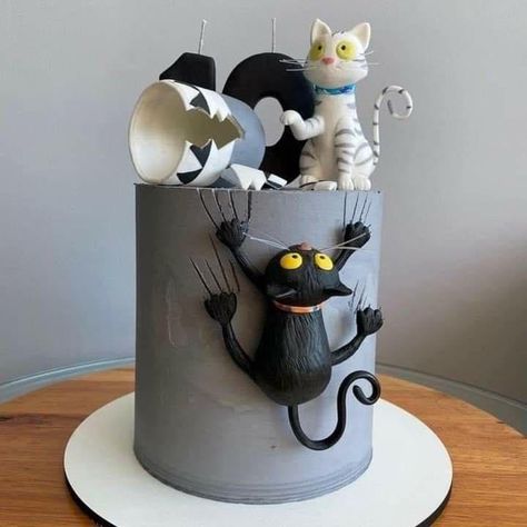 Cat Cake Birthday, Kitten Cake, Super Torte, Birthday Cake For Cat, Cat Cake Topper, Cake Birthday Cake, Animal Cakes, Dog Cakes, Cat Cake