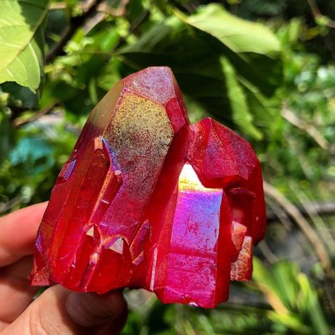 Red Crystals Aesthetic, Ruby Aura Quartz, Crystals Aesthetic, Crystal Aesthetic, Aura Quartz, Red Crystals, Dragon Fruit, Aura, Ruby