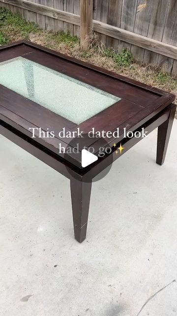 Michelle McRae | “Shelly” Your DIY BFF on Instagram: "Coffee table details👇🏽  #AD I loved the style and shape of this coffee table, but not the color and definitely not the crackled glass. So I decided to give it a faux wood finish using all. new. products.   Believe it or not, in a decade of furniture flipping, I have never used chalk paint. But, when @Rustoleum sends you their products, you use them! I was amazed by how easy it was to use.   I love the @rustoleum glazes I have used so much that I had to try another one — the color was absolutely perfect. It added the perfect amount of vintage—lending itself to the Pottery Barn-look I was going for.   Lastly I added @rustoleum chalked protective top coat in a matte clear for added protection without losing the matte finish.   If you wan Coffee Table With Glass And Wood, Wood And Glass Coffee Table Makeover, Upcycle Glass Table Top, Redoing Coffee Tables Diy, Painting Coffee Table Ideas, Glass Top Coffee Table Makeover, Coffee Table Painting Ideas, Glass Table Redo, Wood Coffee Table Makeover