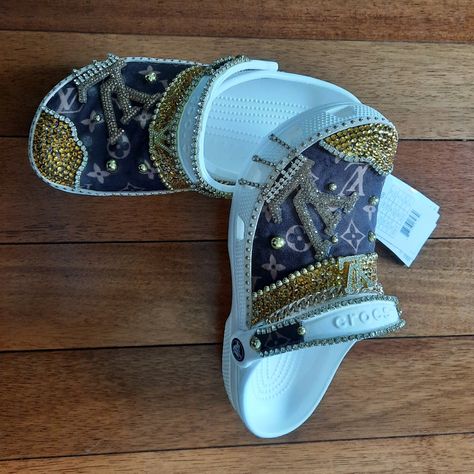 Brand New Crocs Women Size 9 Bedazzled Design Added To Them Rhinestone Crocs Shoes, Crocs Rhinestone, Bedazzling Things, Customized Crocs Shoes, Bedazzled Crocs Shoes Black, Blinged Out Crocs, Bedazzled Crocs Shoes With Fur, Croc Designs, Crocs Custom