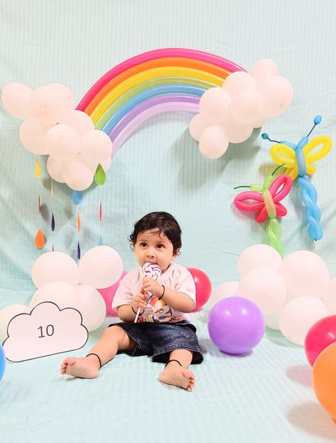 Rainbow Themed Photoshoot, Rainbow Monthly Photos, Monthly Bday Themes, 7 Month Birthday Photoshoot, Theme For Photoshoot Ideas, Baby Photoshoot Theme Ideas, Rainbow Photoshoot Baby, Baby Photoshoot Ideas 10 Months, 10 Month Baby Photoshoot Photo Ideas