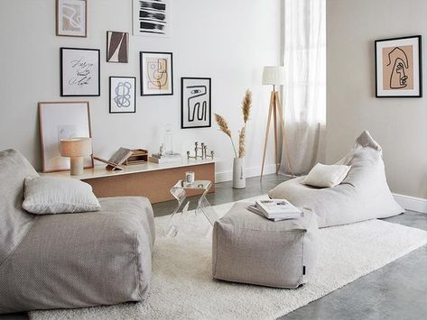 Flexible Living Room, Bean Bag Sitting Area, Living Room With Bean Bags Ideas, Sofaless Living Room Ideas, No Sofa Living Room, Low Seating Living Room, Living Room Without Sofa, Bean Bag Living Room, Sage House