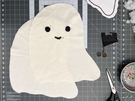 Ghost Pillow Tutorial - Ghost Plush Pattern, Diy Ghost Pillow, Chaos Fairy, Ghost Pillow Pattern, Ghost Pillow Diy, Ghost Cushion, Coffin Pillow, Quick Halloween Crafts, Seasons Decorations